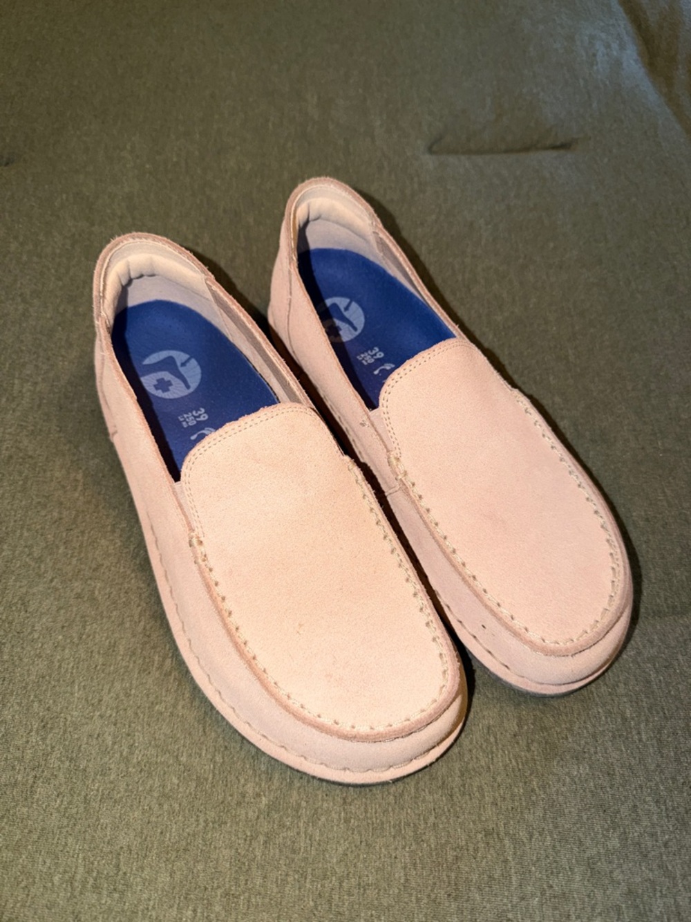 Birkenstock Utti slip on in Light Pink size 39